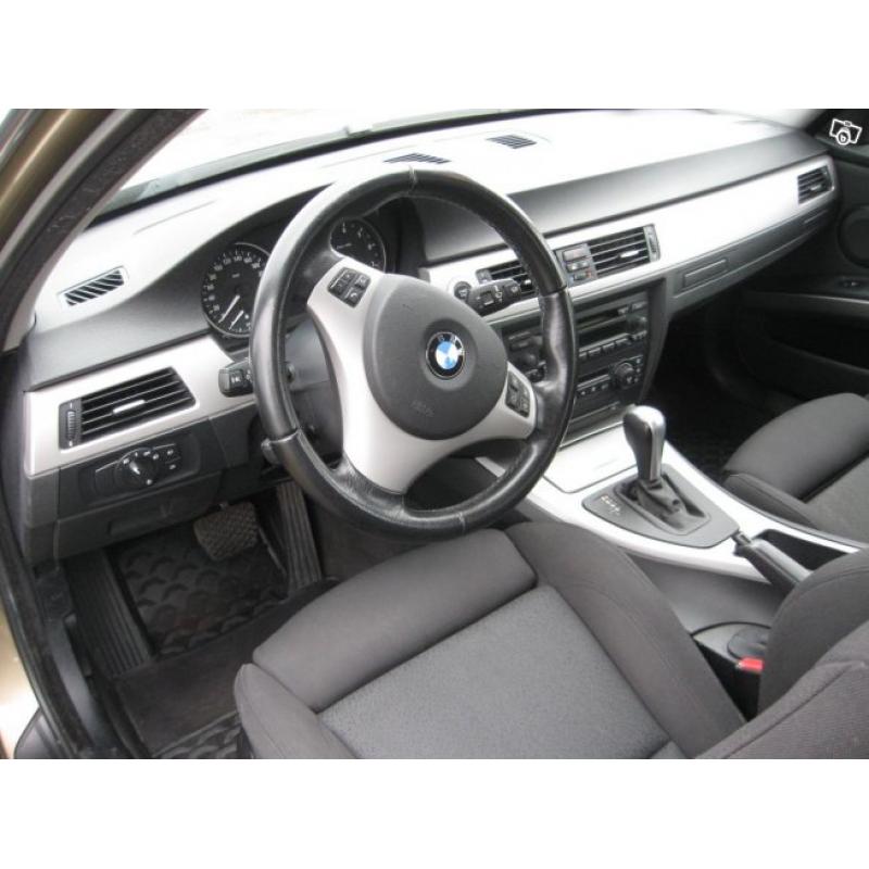 BMW 325 I TOURING 06, Automat nyservad -06